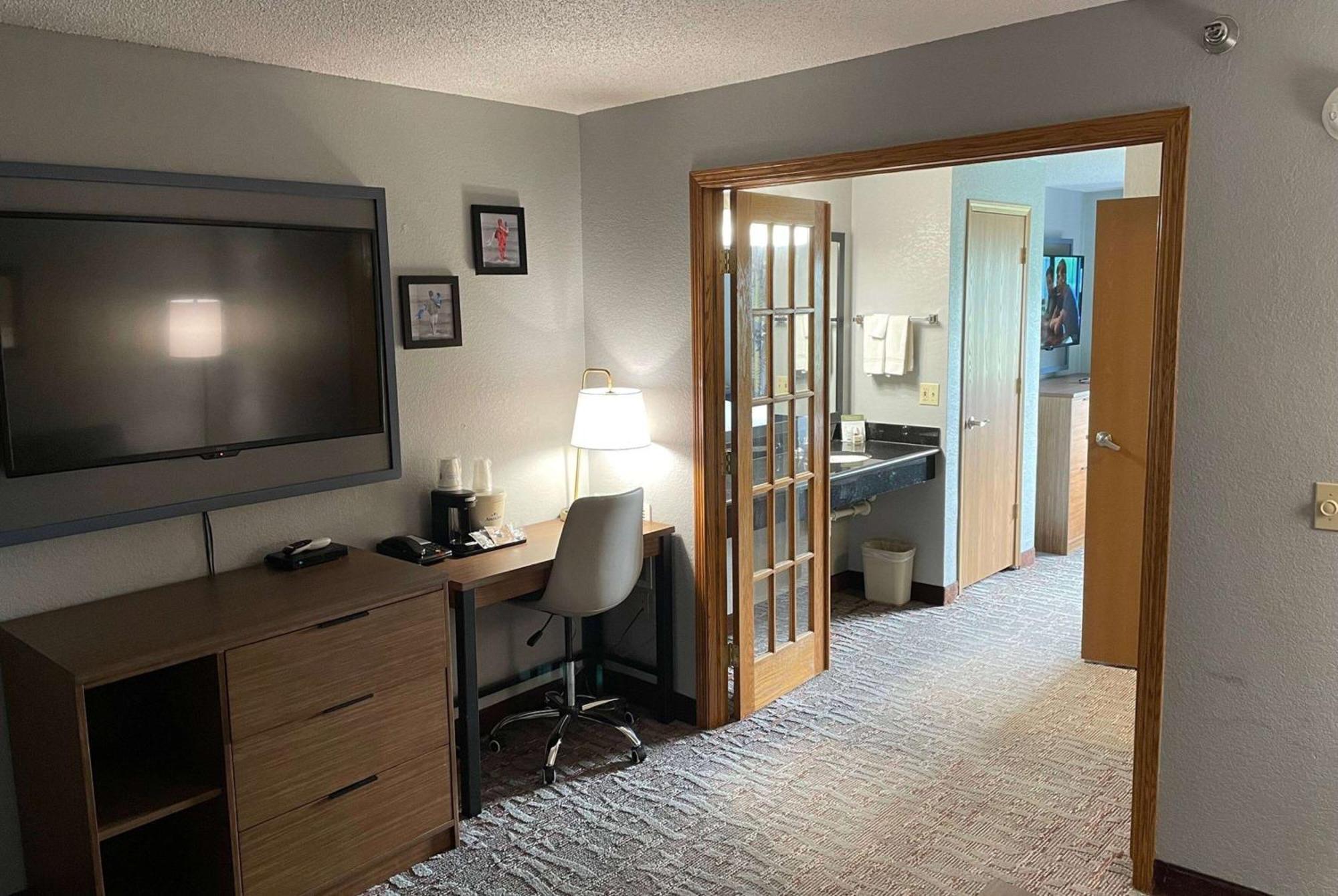 Americinn By Wyndham Ankeny/Des Moines Экстерьер фото